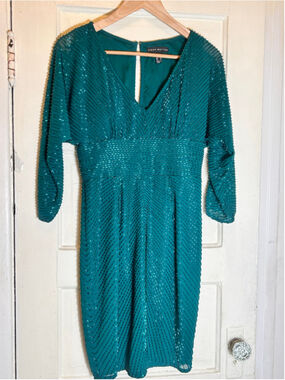 aidan mattox long sleeve sequin dress AIDAN MATTOX Long Sleeve Gold & Silver Sequin